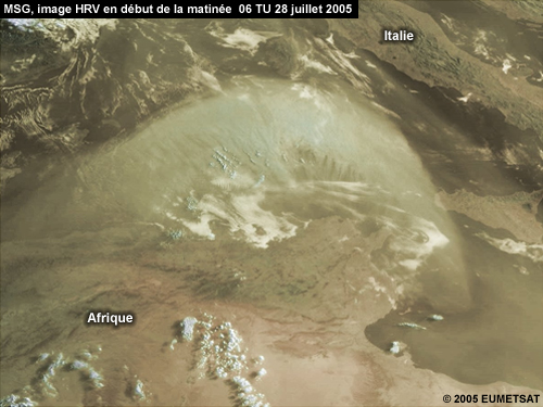 MSG, Image HRV montrant une tempête de poussière sur l'Afrique du Nord en début de matinée le 28 juillet 2005