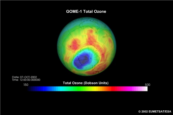 Animation showing total ozone in Dobson units as measured by the GOME-1 instrument from 18 Sep to 11 Oct 2002