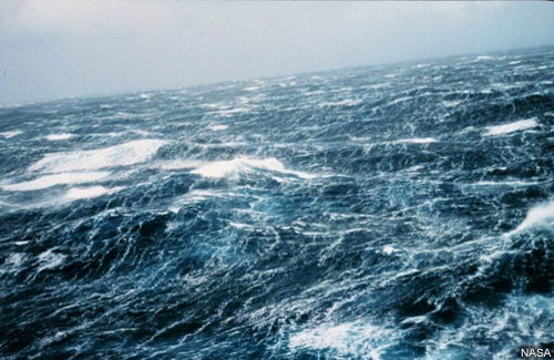 Foto de olas en alta mar