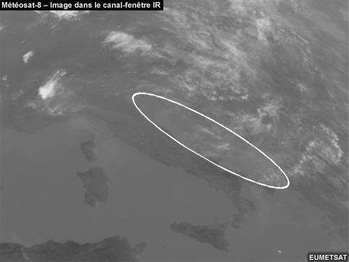 Produit dans le canal-fenêtre infrarouge de Météosat, avec mise en évidence de la zone au-dessus de l’Italie