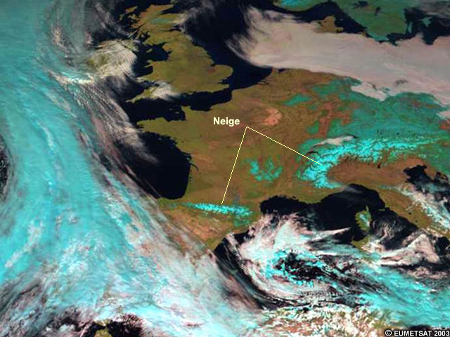 Image Meteosat montrant la signature de systèmes nuageux produisant de la neige