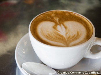Un capuccino.
