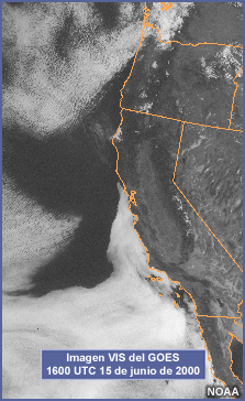 Ejemplo de la fase de preacondicionamiento de la niebla en la costa occidental del continente, imagen VIS del GOES 0000 UTC 15 de junio de 2000