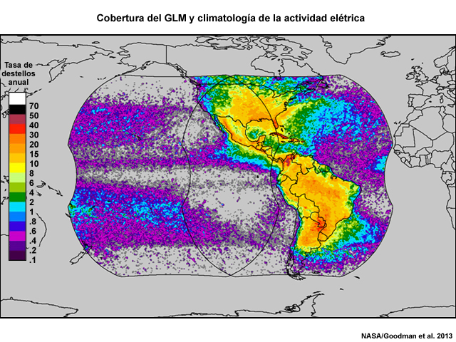 Mapa de cobertura del sensor de rayos geoestacionario (Geostationary Lightning Mapper, GLM) superpuesto al hemisferios occidental. Dentro de la zona de cobertura del GLM se muestra la climatología anual de la actividad eléctrica.