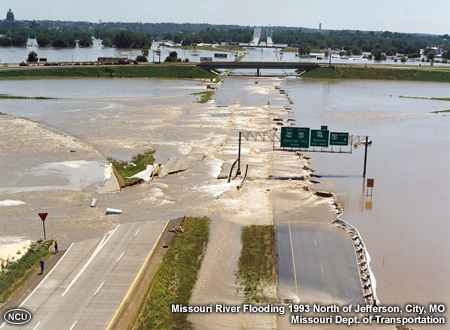 photo of 1993 flood in Jefferson City, MO