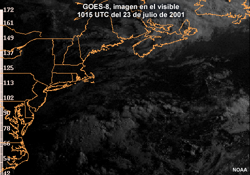 imagen en el visible del GOES-8 sobre el océano Atlántico al este del NE de EE. UU., 1015 UTC del 23 de julio de 2001