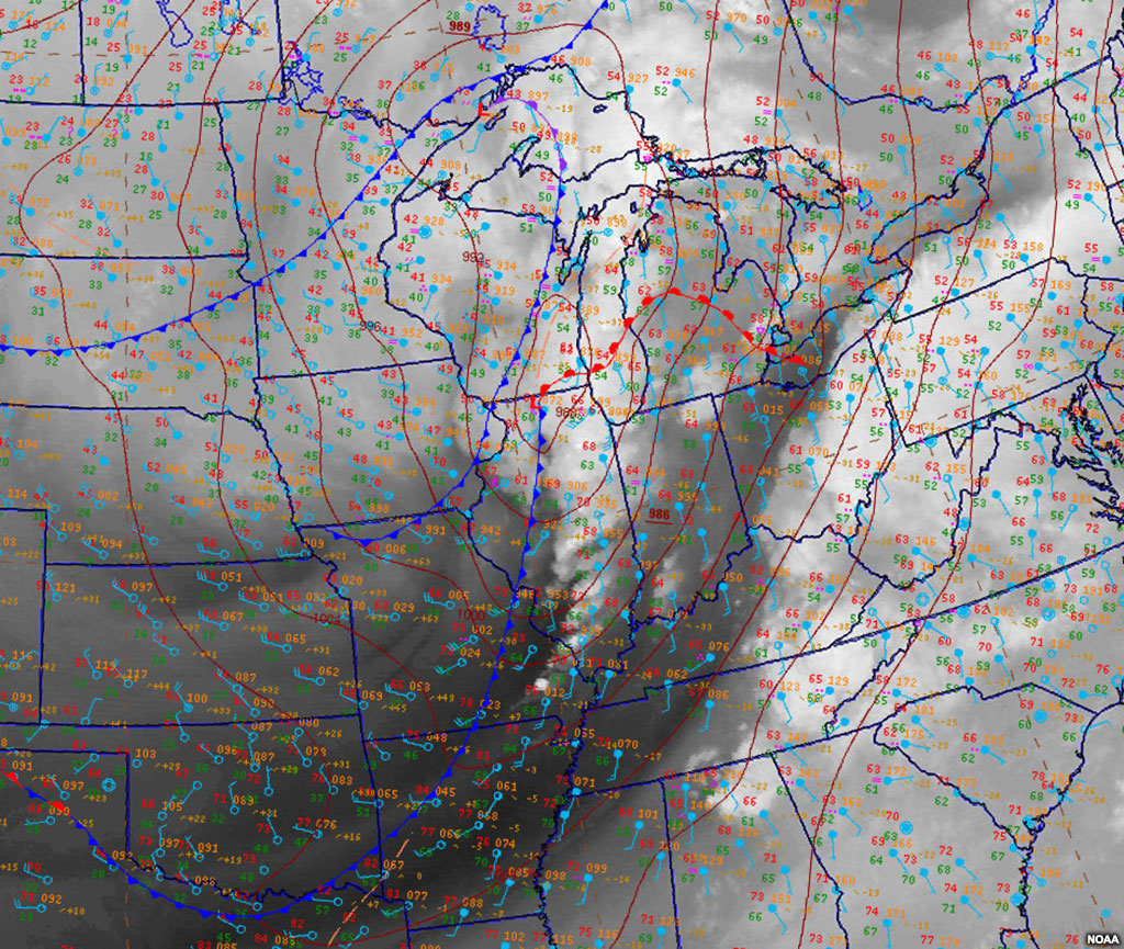 Satellite loop for 2013 November 17.