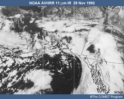 Relationship of comma cloud to major frontal cyclone