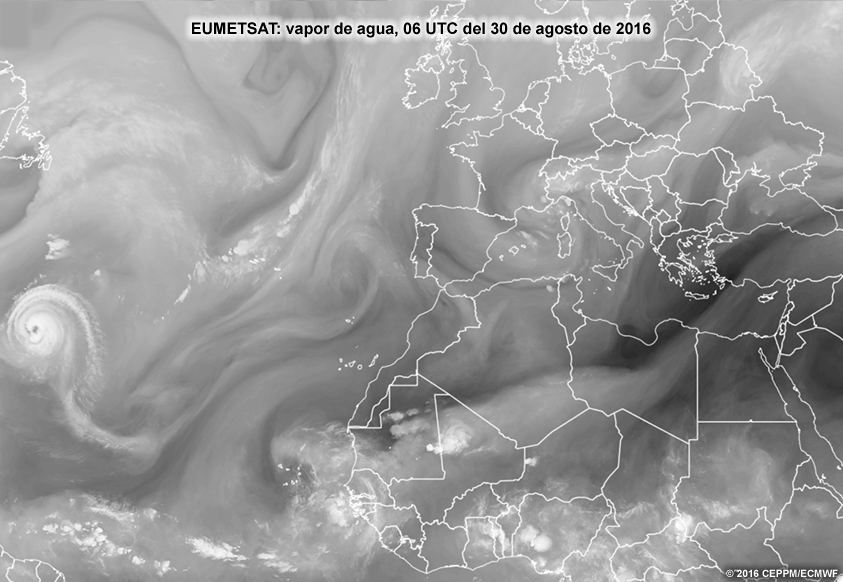 Imágenes satelitales de vapor de agua (cada 6 h) del océano Atlántico oriental, Europa y África.