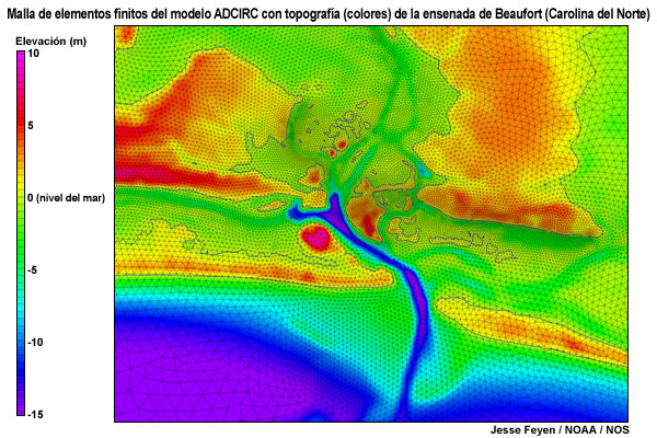 Malla de elementos finitos ADCIRC con topografía de sombreado de color para la ensenada de Beaufort, Carolina del Norte (EE.UU.).