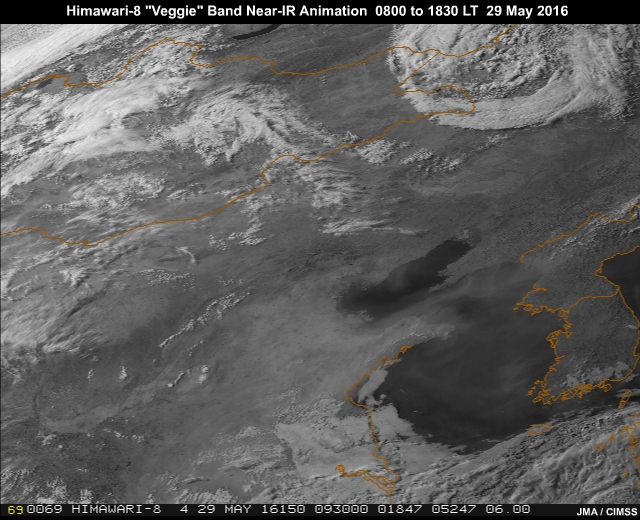 AHI 0.86 micrometer "veggie" band-4 near-infrared imagery animation showing haze and smog over eastern China throughout daylight hours from 00 to 10:30 UTC (8:00 to 18:30 local time) on May 29, 2016