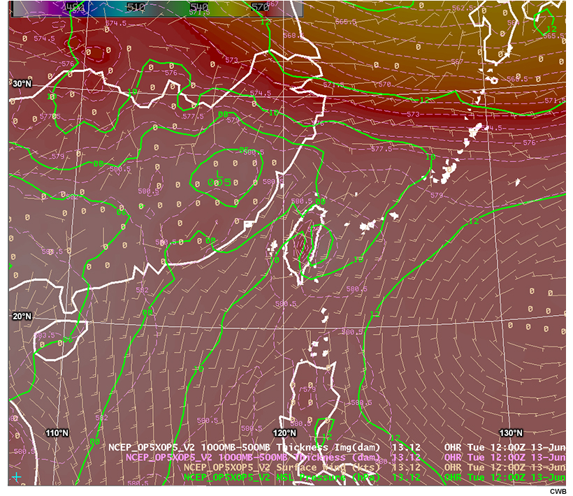 Loop of model forecast for surface wind (kts), 850 hPa temperature (C), mean sea level pressure (hPa), and 1000-500 hPa thickness (dam).