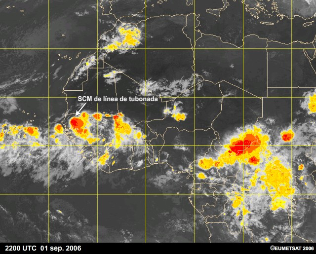 Líneas de turbonada y eco en arco visibles en imágenes satelitales infrarrojas captadas sobre la costa de África occidental el 1-2 de septiembre de 2006.