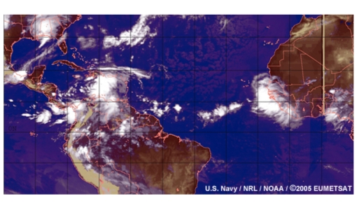 Easterly waves and tropical cyclones in the North Atlantic 2005