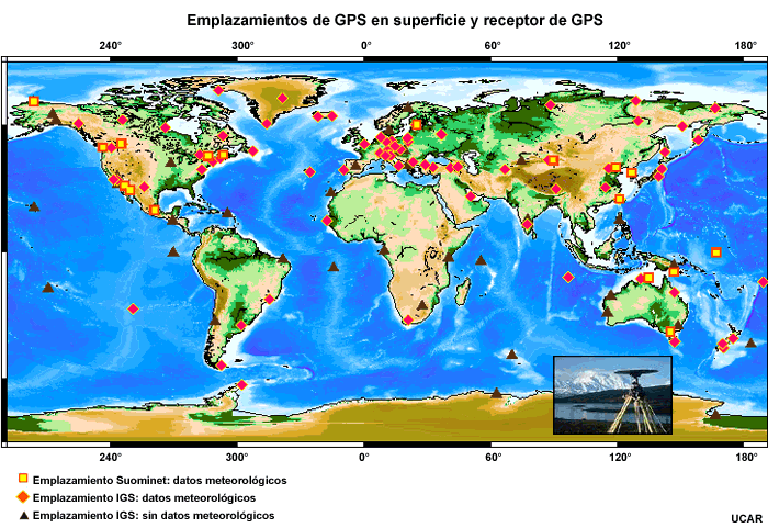 Emplazamientos mundiales de sondeo de GPS con estimados de vapor de agua precipitable y foto de receptor de GPS.