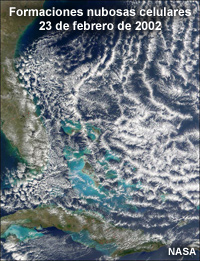 Formaciones nubosas celulares observadas por MODIS el 23 de febrero de 2003.