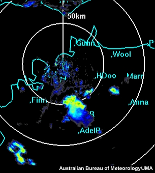 Secuencia de imágenes de reflectividad radar de la convección profunda iniciada por la brisa marina