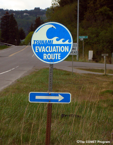 photo of Tsunami Evacuation Route sign